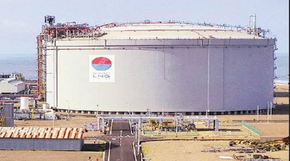 Petronet seeks lower price for renewing Qatar deal