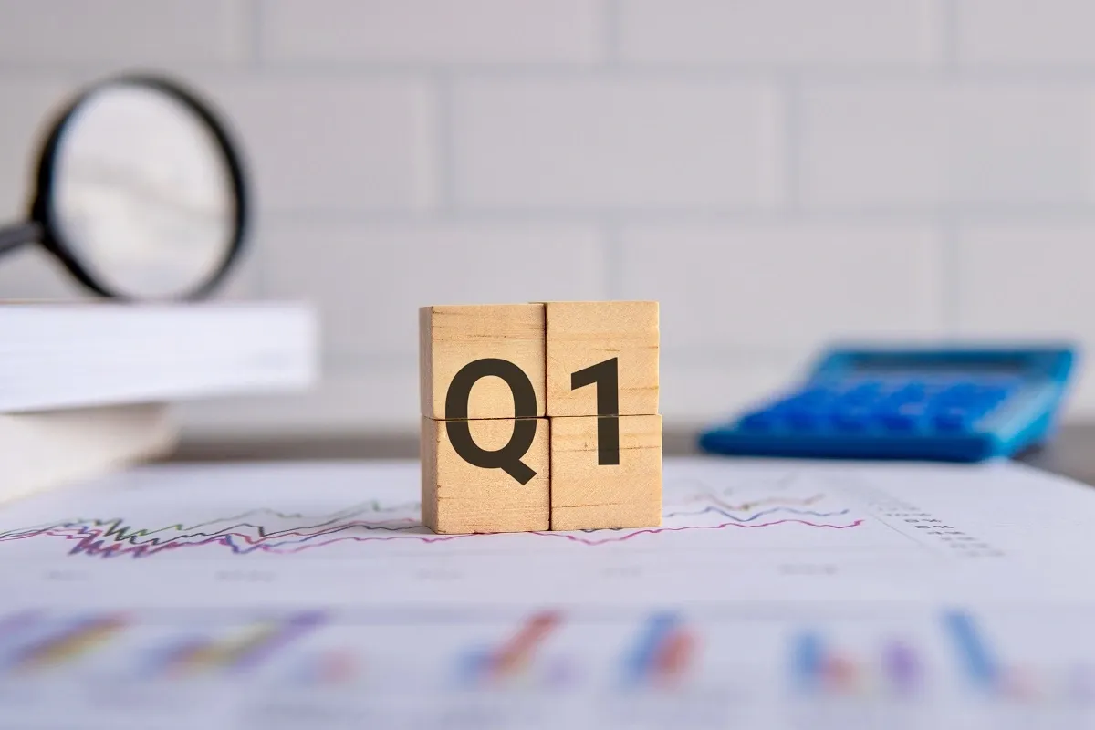Q1 Earnings Spark Mixed Reactions: Godfrey Phillips Hits All-Time High, Oswal Pumps Gains, Crizac Slips