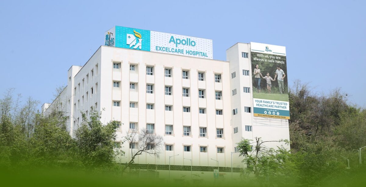 Apollo Hospitals’ Suneeta Reddy Sells 1.3% Stake to Reduce Promoter Debt