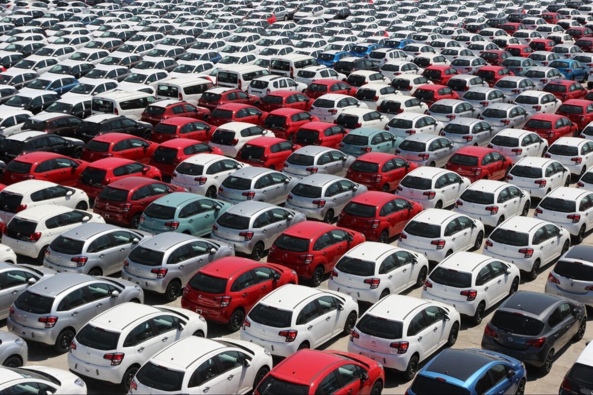 GST Rate Cut Makes Passenger Vehicles Cheaper by 2–9%: What’s Changed and Where Do EVs Stand?