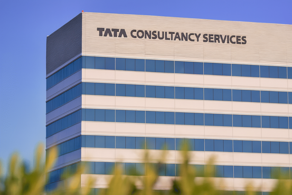 TCS Leads ICICI Securities’ Top 5 Stock Picks with 26% Upside Potential in 2026